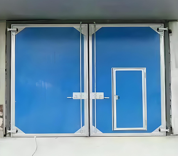 乌兰工业平开门