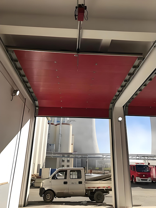 乌兰工业翻板门