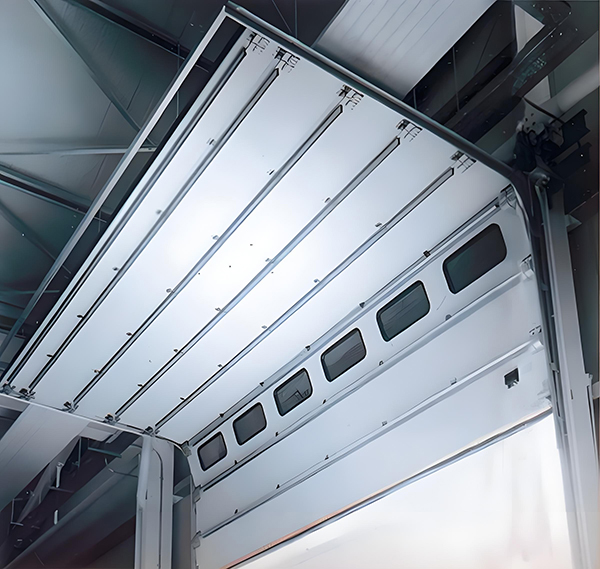 乌兰工业滑升门