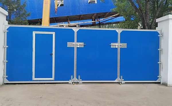 乌兰工业平开门