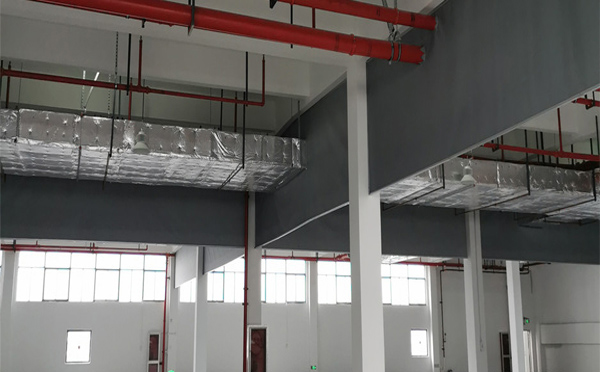 乌兰挡烟垂壁防火玻璃厚度要求