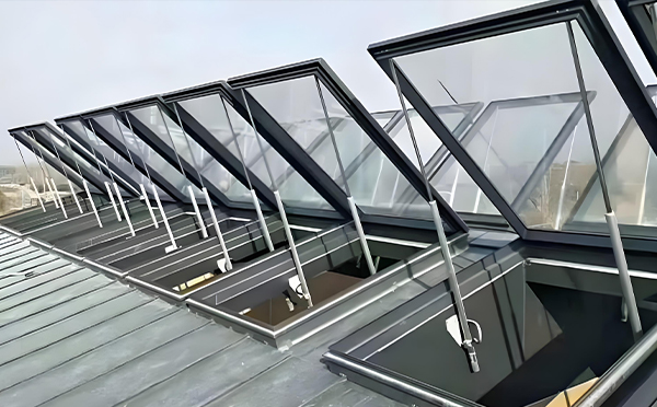 消防乌兰排烟窗的接线安装指南