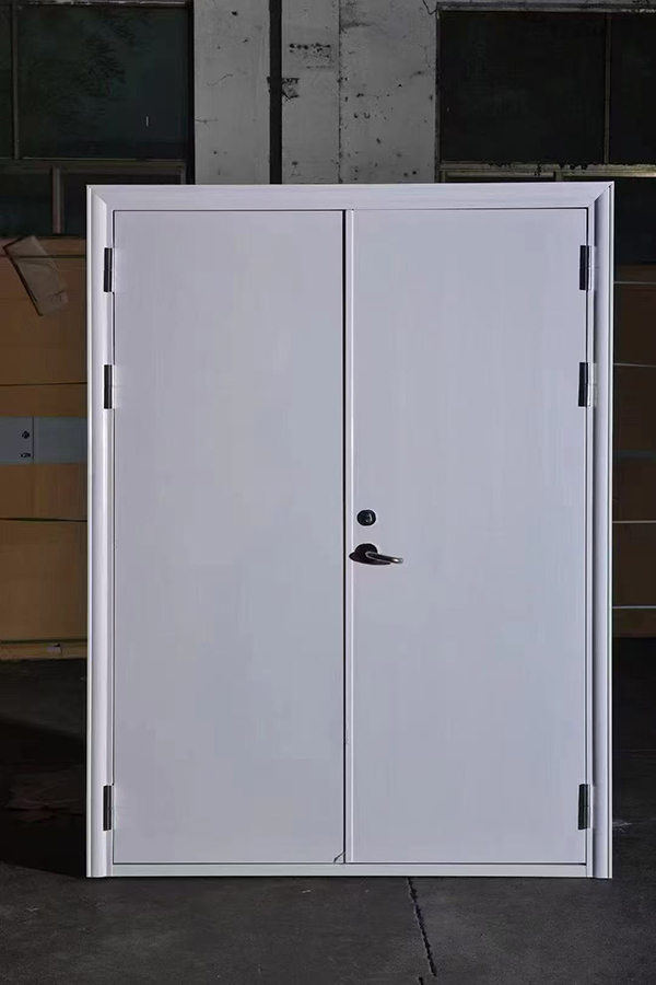 酒店项目完成公共区域乌兰防火门布设