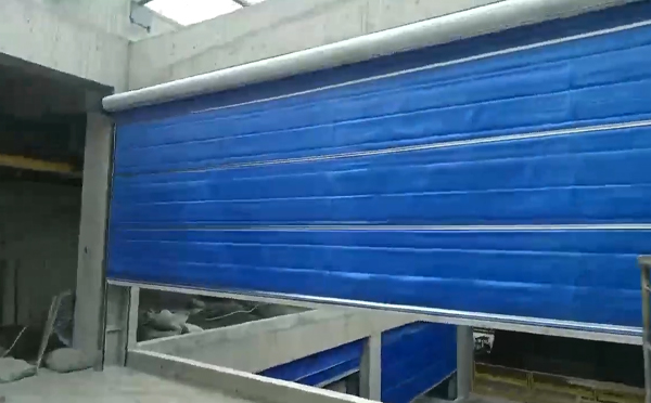 大型物流园区完成乌兰防火门整体安装工程